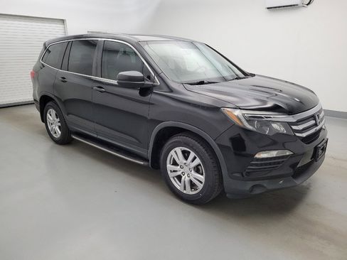 Used 2018 Honda Pilot LX image 11