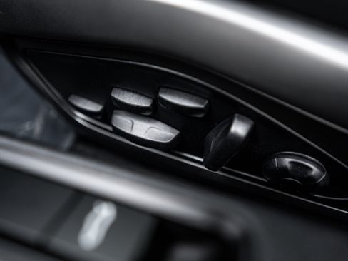 Certified 2025 Porsche 911 Carrera T image 24