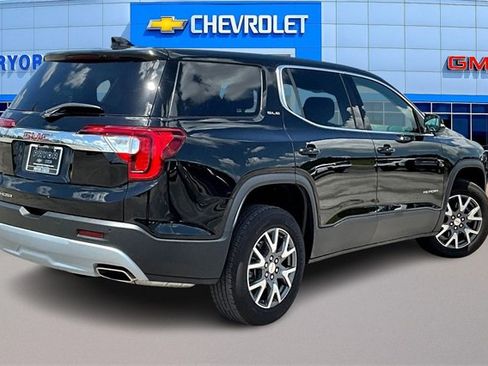 Used 2023 GMC Acadia SLE image 5