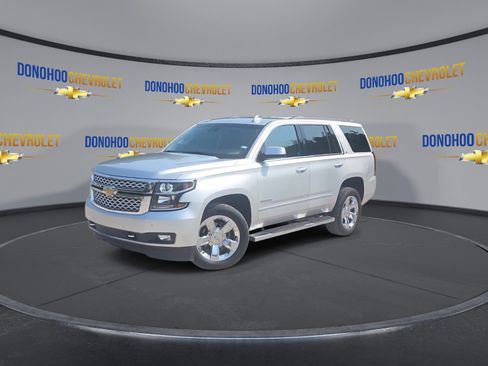 Used 2019 Chevrolet Tahoe LT w/ LT Signature Package RWD image 7