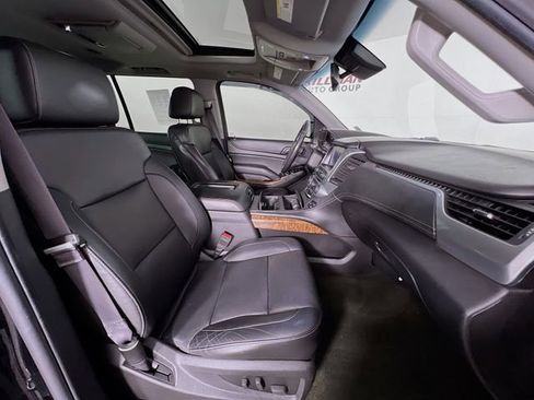 Used 2016 Chevrolet Suburban LTZ AWD/4WD image 42