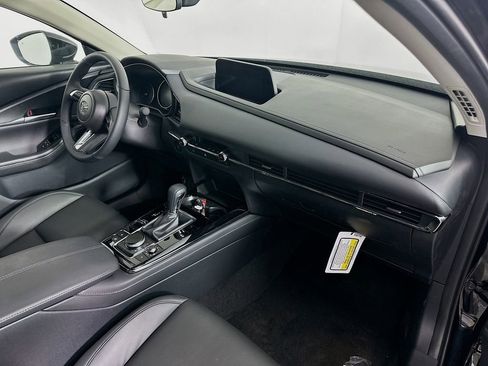 New 2025 MAZDA CX-30 AWD 2.5 S w/ Preferred Package image 37