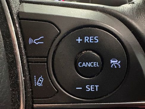 Certified 2020 Toyota Camry XSE image 17