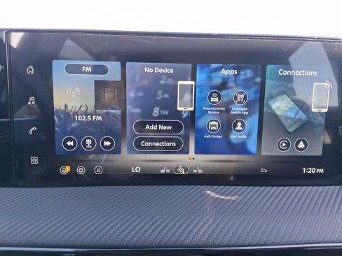 New 2026 Nissan Kicks SR w/ Cold Weather Package image 13