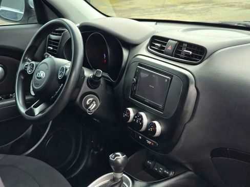 Used 2015 Kia Soul image 14