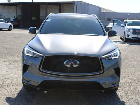 Used 2021 INFINITI QX50 Luxe w/ Appearance Package image 2