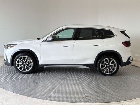 Certified 2024 BMW X1 xDrive28i w/ Technology Package AWD/4WD image 2