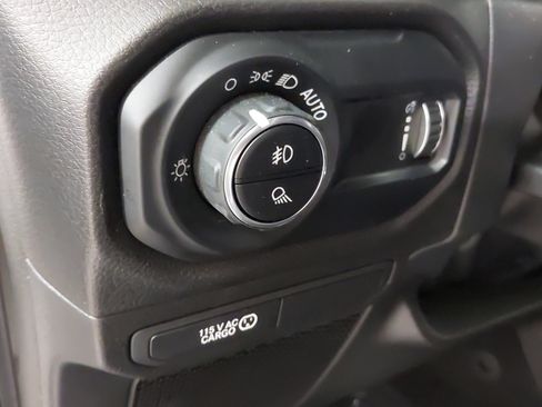 Used 2025 Jeep Gladiator Sport AWD/4WD image 31
