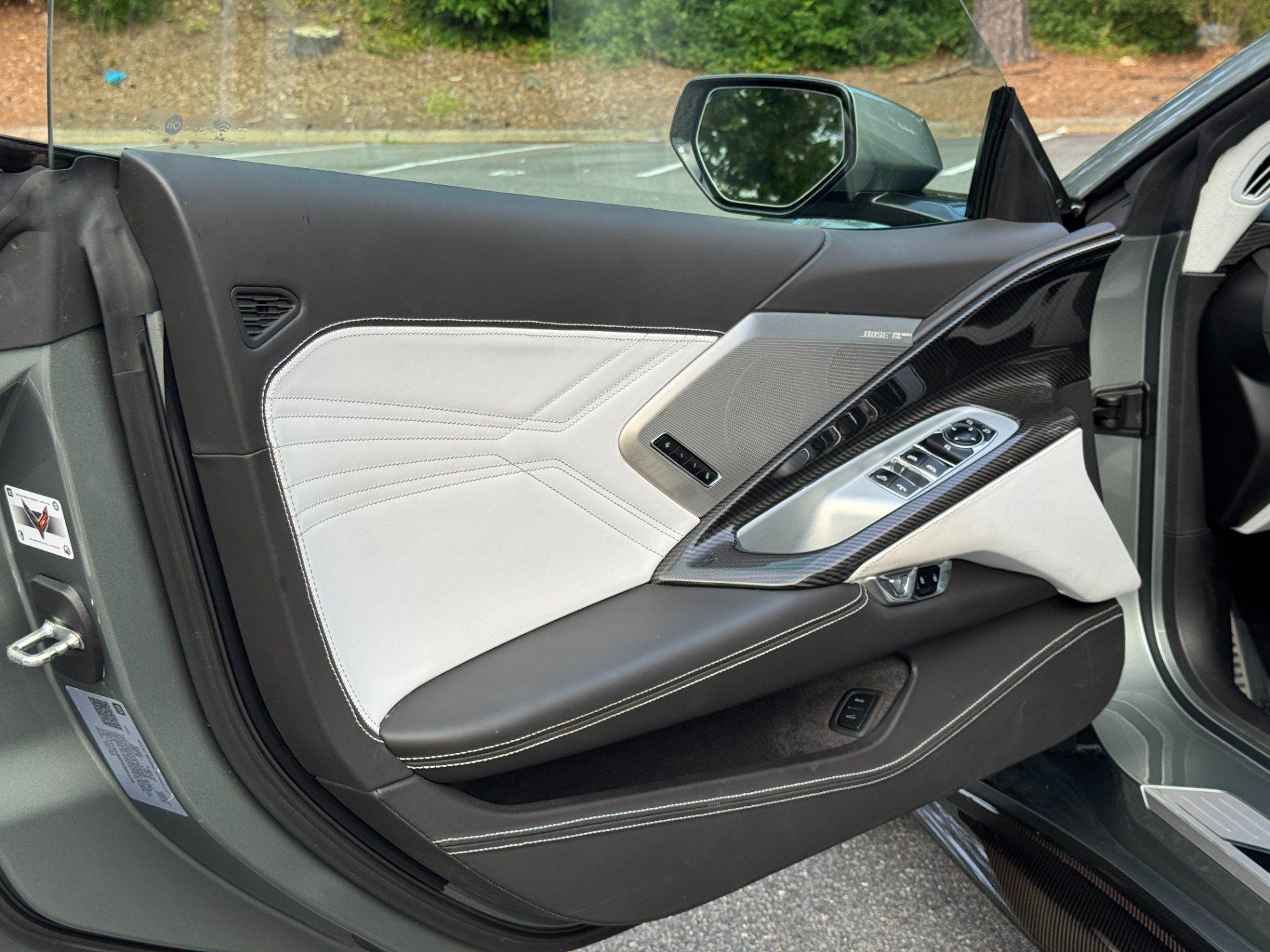 Used 2023 Chevrolet Corvette Z06 RWD image 31