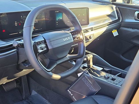 New 2026 Kia Sorento S image 17