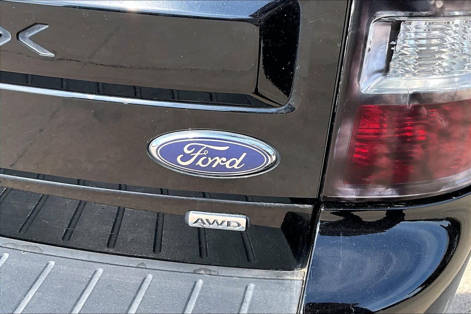 Used 2018 Ford Flex Limited w/ Limited Appearance Package AWD/4WD image 11