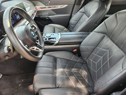 Used 2023 BMW 760i xDrive w/ Executive Package AWD/4WD image 13