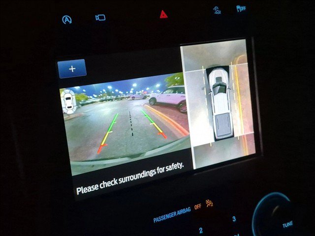 Used 2019 Ford F150 Raptor w/ Equipment Group 802A Luxury AWD/4WD image 11