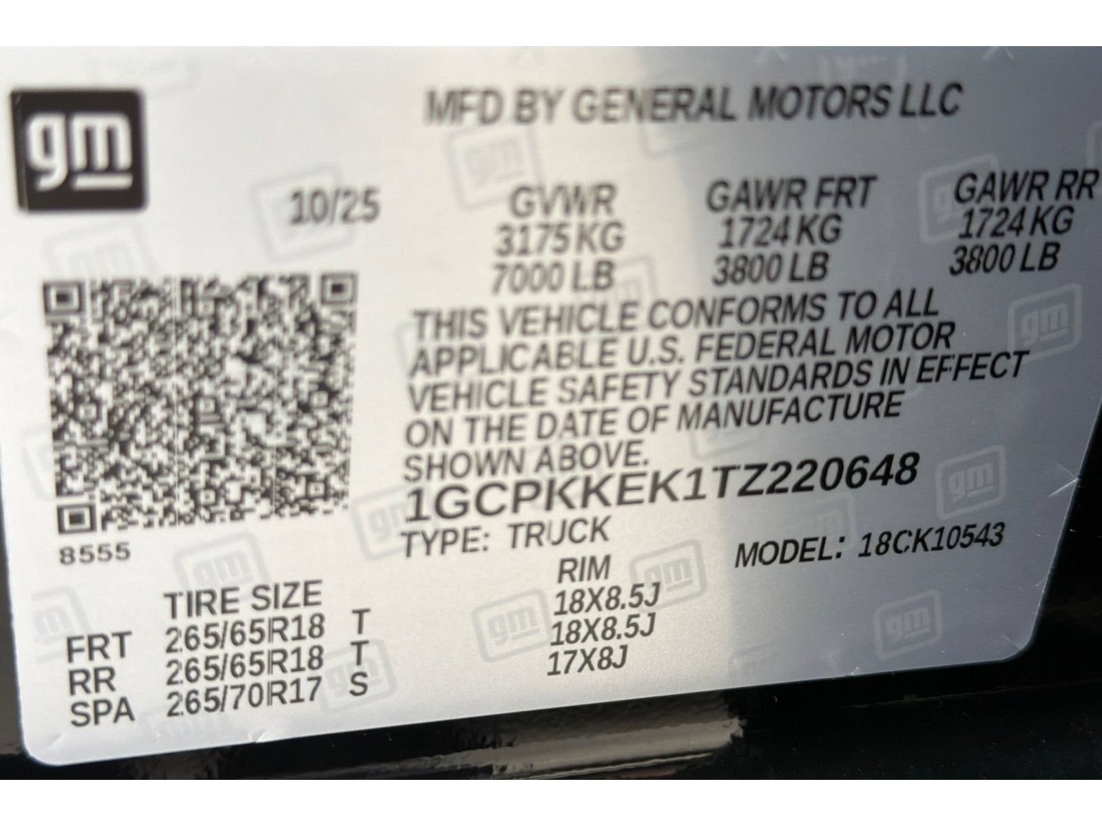 Used 2026 Chevrolet Silverado 1500 LT AWD/4WD image 32
