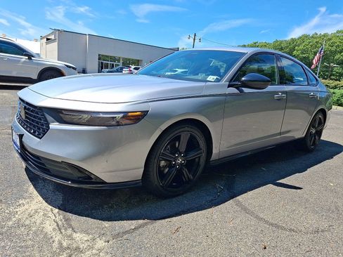 Certified 2023 Honda Accord Sport image 3