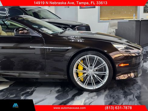 Used 2013 Aston Martin DB9 Volante RWD image 10