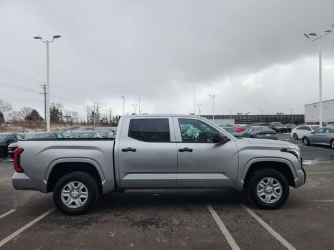 Used 2025 Toyota Tundra SR w/ SR Tow Package AWD/4WD image 9