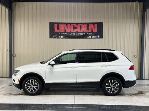 Used 2018 Volkswagen Tiguan SEL image 2