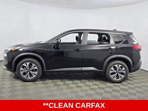 Used 2023 Nissan Rogue SV image 5