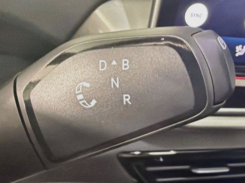 Used 2025 Volkswagen ID.4 Pro S RWD image 16