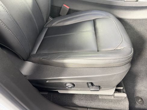 Used 2023 Alfa Romeo Stelvio Sprint RWD image 35