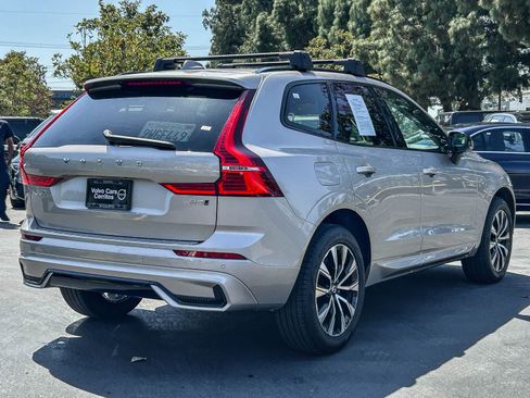 Used 2025 Volvo XC60 B5 Core w/ Protection Package Premier AWD/4WD image 6