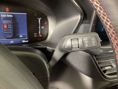 Used 2024 Ford Escape ST-Line w/ Tech Pack #1 AWD/4WD image 21