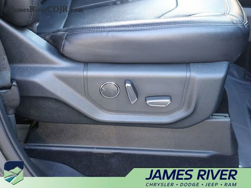 Used 2021 Ford Expedition Max Limited AWD/4WD image 10