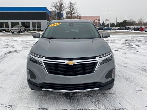 Used 2024 Chevrolet Equinox LT w/ LPO, Floor Liner Package image 2