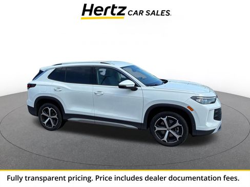 Used 2026 Volkswagen Tiguan SE AWD/4WD image 1