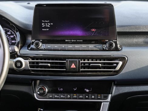 Used 2023 Kia Seltos S w/ Navigation Package FWD image 3