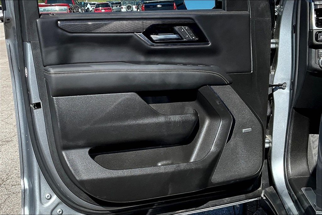 Used 2026 GMC Yukon Elevation AWD/4WD image 19