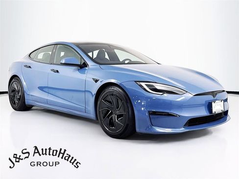 Used 2026 Tesla Model S image 1
