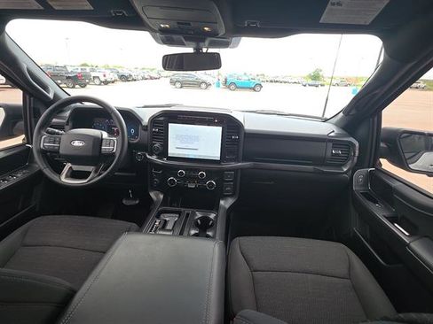 Used 2024 Ford F150 XLT w/ Equipment Group 302A MID RWD image 12