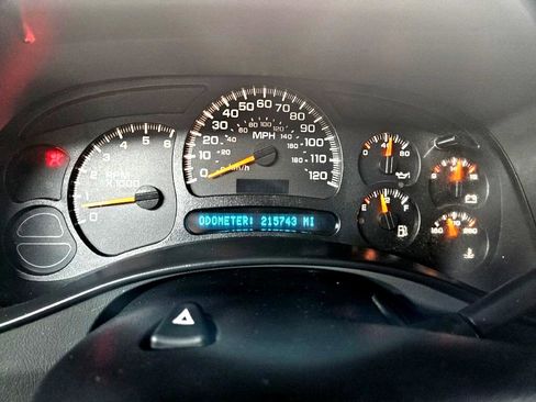 Used 2005 Chevrolet Silverado 1500 4x4 Extended Cab w/ Light Duty Power Package image 17