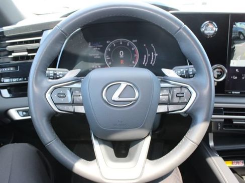 Certified 2024 Lexus RX 350 FWD w/ Technology Package image 16