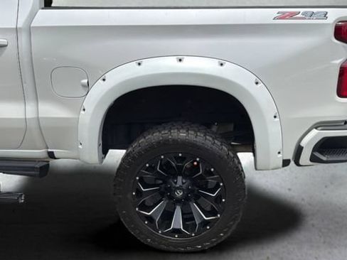 Used 2020 Chevrolet Silverado 1500 RST AWD/4WD image 35