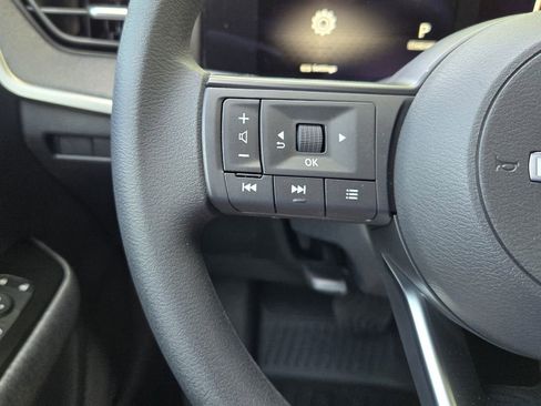 New 2026 Nissan Kicks SV w/ Charging Package FWD image 21