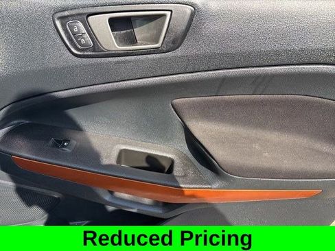 Used 2021 Ford EcoSport SE w/ SE Convenience Package image 41