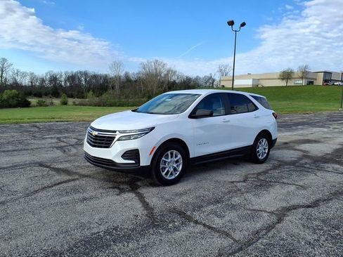 Used 2024 Chevrolet Equinox LS w/ LS Convenience Package FWD image 43