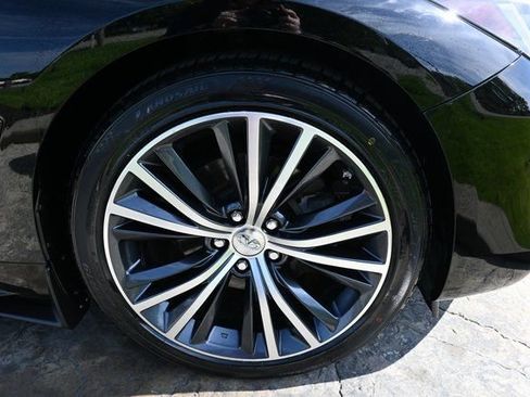 Used 2018 INFINITI Q60 3.0t Luxe image 11