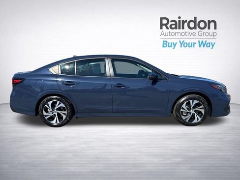 Used 2025 Subaru Legacy Premium AWD/4WD image 8