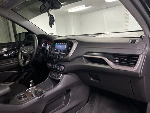 Certified 2024 GMC Terrain AT4 AWD/4WD image 28
