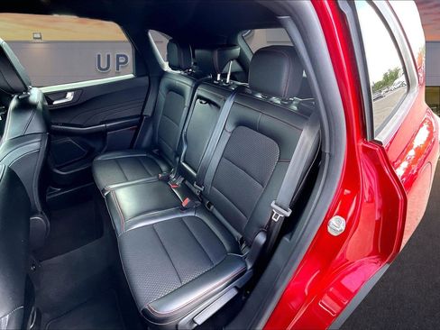 Certified 2025 Ford Escape ST-Line FWD image 26