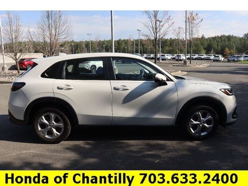 Certified 2024 Honda HR-V LX image 8