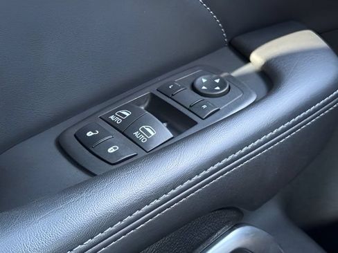 Used 2022 Dodge Challenger R/T Scat Pack RWD image 22