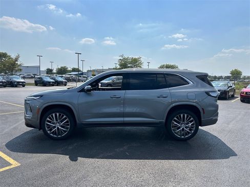 New 2026 Buick Enclave Avenir image 5