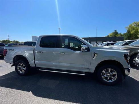New 2025 Ford F150 XLT w/ Equipment Group 302A MID image 2