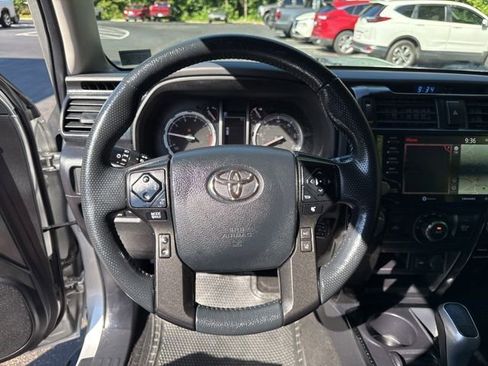 Used 2023 Toyota 4Runner TRD Off-Road Premium image 16