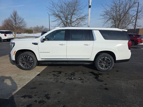 New 2026 GMC Yukon XL Elevation w/ LPO, Floor Liner Package image 31